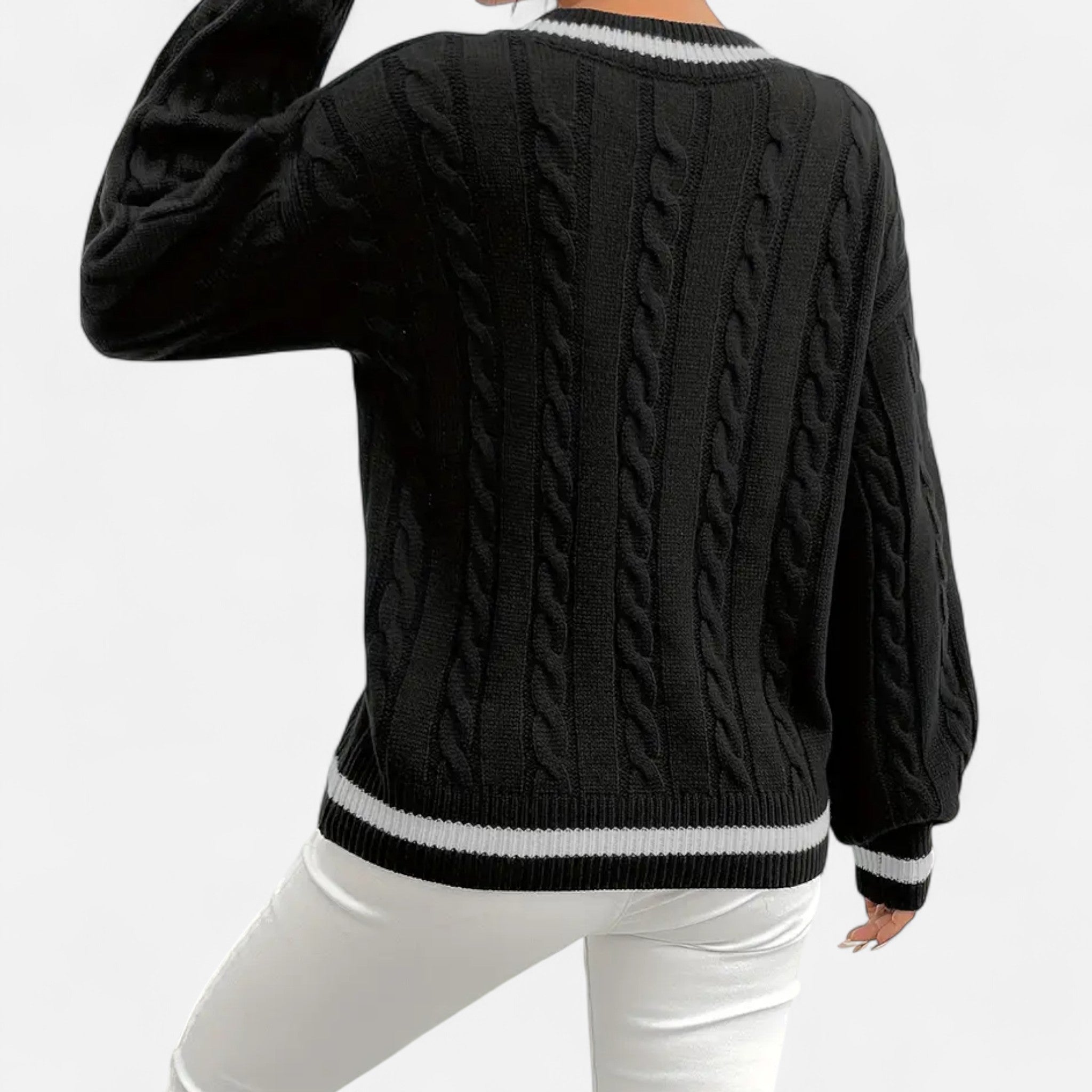 Valenta Mode | Damski Elegancki Sweter z Dekoltem V – Subtelny Styl i Komfort