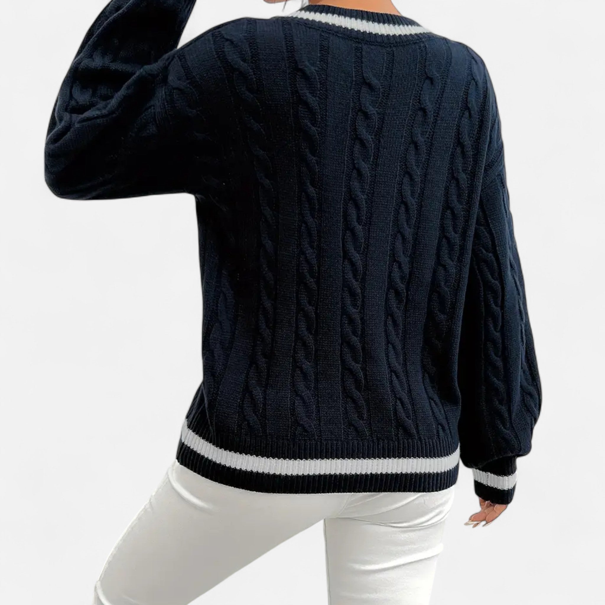 Valenta Mode | Damski Elegancki Sweter z Dekoltem V – Subtelny Styl i Komfort