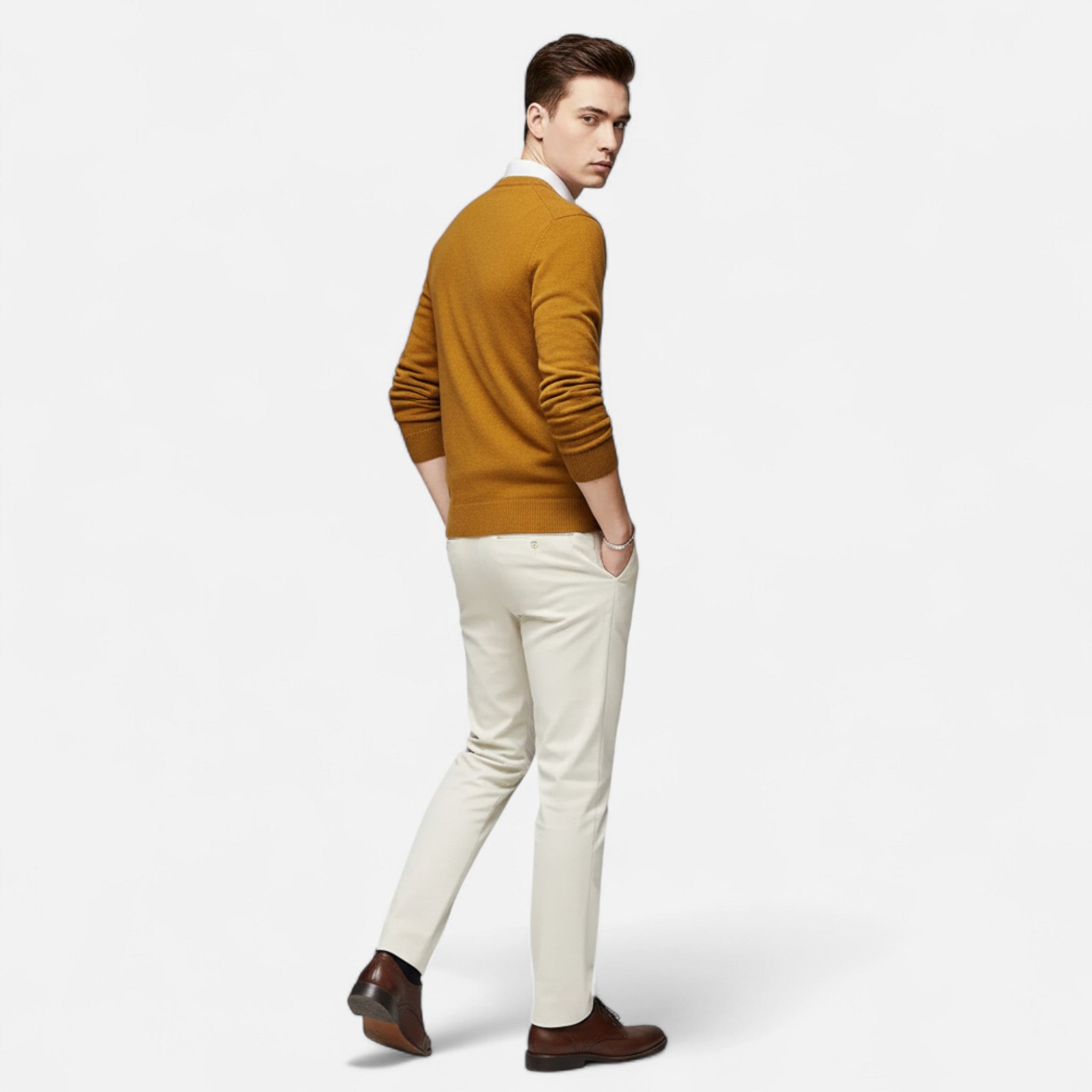 Valenta Mode | Męski Sweter z Dekoltem V – Brązowa Klasyka